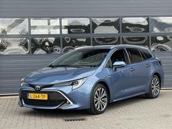 Blauw Gebruikt 2021 Toyota Corolla Executive Stationwagen | € 26.450 (Eerlijke prijs)