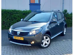 Grijs Gebruikt 2011 Dacia Sandero Stepway Hatchback | € 3.450 (Goede deal)