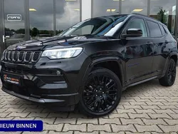 Zwart Gebruikt 2022 Jeep Compass SUV | € 22.750 (Goede deal)