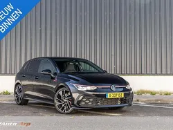 Zwart, metallic lak Gebruikt 2023 VW Golf VIII GTI Hatchback | € 34.990 (Goede deal)