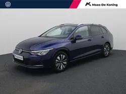 Blauw Gebruikt 2024 VW Golf VIII Move Stationwagen | € 27.940 (Eerlijke prijs)