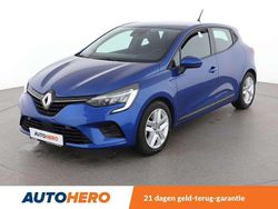 Blauw Gebruikt 2021 Renault Clio V Zen Hatchback | € 17.649 (Eerlijke prijs)