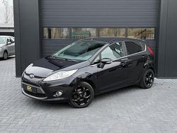 Zwart Gebruikt 2010 Ford Fiesta Ghia Hatchback | € 4.750 (Goede deal)
