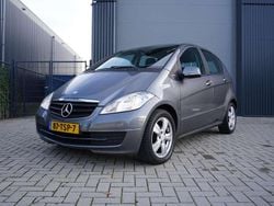 Grijs Gebruikt 2012 Mercedes A160 MPV | € 5.745 (Eerlijke prijs)