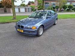 Blauw Gebruikt 1998 BMW 318 Sedan | € 4.900 (Duur)