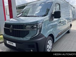 Blauw Nieuw 2025 Renault Master Van | € 44.790 (Goede deal)