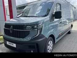 Blauw Nieuw 2025 Renault Master Van | € 44.890 (Goede deal)