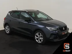 Zwart Gebruikt 2024 Seat Arona Business SUV | € 24.990 (Iets duurder)