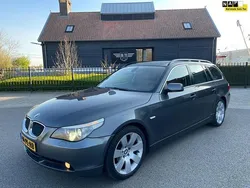 Grijs, metallic lak Gebruikt 2004 BMW 525 Executive Stationwagen | € 4.250 (Eerlijke prijs)