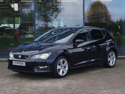 Zwart Gebruikt 2016 Seat Leon CONNECT Hatchback | € 12.450 (Eerlijke prijs)