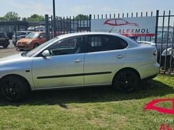 Grijs Gebruikt 2006 Seat Cordoba Sedan | € 1.299 (Eerlijke prijs)