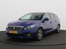 Blauw Gebruikt 2020 Peugeot 308 Premium Stationwagen | € 12.950 (Eerlijke prijs)