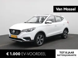 Wit Gebruikt 2020 MG ZS Luxury Sedan | € 14.900 (Eerlijke prijs)
