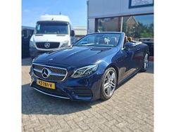 Blauw (metallic) Gebruikt 2017 Mercedes E200 Premium Cabriolet | € 27.900 (Eerlijke prijs)
