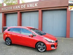 Rood Gebruikt 2017 Kia Ceed Sportswagon GT-Line Stationwagen | € 10.950 (Eerlijke prijs)