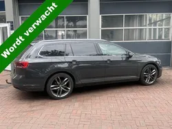 Grijs Gebruikt 2021 VW Passat Business Stationwagen | € 20.950 (Eerlijke prijs)