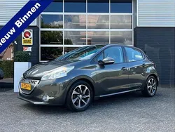 Grijs Gebruikt 2013 Peugeot 208 Active Hatchback | € 7.995 (Eerlijke prijs)