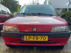 Rood Gebruikt 1995 Peugeot 106 Hatchback | € 500