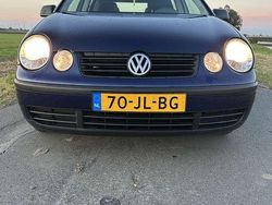 Gebruikt 2002 VW Polo Sedan | € 1.500 (Eerlijke prijs)