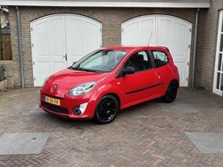 Rood Gebruikt 2008 Renault Twingo Dynamique Hatchback | € 1.999 (Eerlijke prijs)