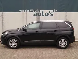 Zwart Gebruikt 2020 Peugeot 5008 MPV | € 17.400 (Goede deal)