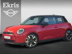 Rood Gebruikt 2024 Mini Cooper SE Hatchback | € 35.950