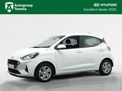 Wit Gebruikt 2023 Hyundai i10 Comfort Hatchback | € 15.440 (Eerlijke prijs)