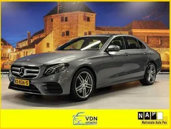 Grijs, metallic lak Gebruikt 2016 Mercedes E200 AMG Sedan | € 33.950 (Duur)