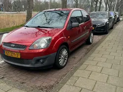 Gebruikt 2015 Ford Fiesta Fun X Hatchback | € 2.700