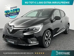 Zwart Gebruikt 2023 Renault Clio V Evolution Hatchback | € 16.695 (Goede deal)
