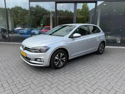 Grijs Gebruikt 2020 VW Polo Comfortline Hatchback | € 14.900 (Goede deal)