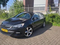 Zwart Gebruikt 2012 Opel Astra Sport Stationwagen | € 4.300 (Eerlijke prijs)