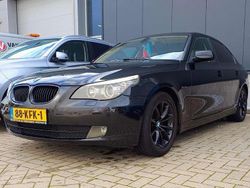 Zwart Gebruikt 2009 BMW 520 Sedan | € 4.000 (Super prijs)