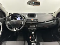 Wit Gebruikt 2011 Renault Mégane III Bose Edition Hatchback | € 5.750 (Eerlijke prijs)