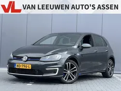 Zwart, metallic lak Gebruikt 2016 VW Golf VII GTE Hatchback | € 12.748 (Goede deal)