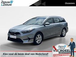 Lunar silver m Gebruikt 2023 Kia Ceed Sportswagon Stationwagen | € 18.445 (Eerlijke prijs)