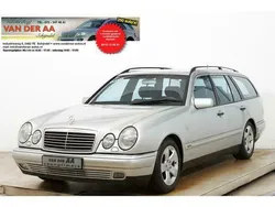 Grijs Gebruikt 2000 Mercedes E220 Avantgarde Stationwagen | € 8.999
