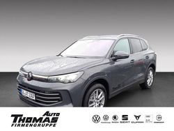 Grijs Gebruikt 2024 VW Tiguan Elegance SUV | € 66.077