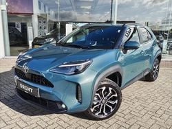Groen Nieuw 2025 Toyota Yaris Hybrid SUV | € 33.590 (Goede deal)