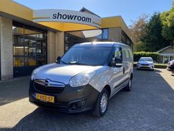 Grijs Gebruikt 2012 Opel Combo MPV | € 4.495 (Iets duurder)