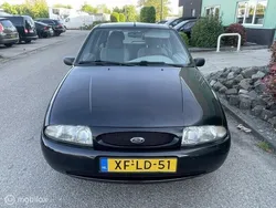 Zwart Gebruikt 1998 Ford Fiesta Hatchback | € 950 (Eerlijke prijs)