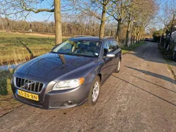 Grijs Gebruikt 2008 Volvo V70 Momentum Stationwagen | € 8.497 (Eerlijke prijs)