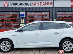 Wit Gebruikt 2019 Renault Mégane GrandTour LIMITED Stationwagen | € 10.950 (Eerlijke prijs)