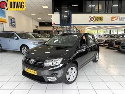 Zwart Gebruikt 2019 Dacia Sandero Lauréate Hatchback | € 6.950 (Eerlijke prijs)