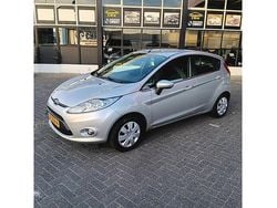 Grijs Gebruikt 2011 Ford Fiesta Titanium Hatchback | € 2.999 (Goede deal)