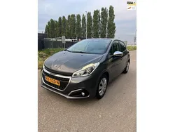 Grijs Gebruikt 2016 Peugeot 208 Hatchback | € 4.750 (Eerlijke prijs)