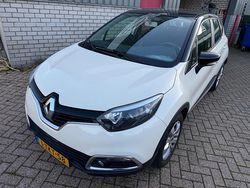 Wit Gebruikt 2014 Renault Captur Expression SUV | € 8.245 (Eerlijke prijs)