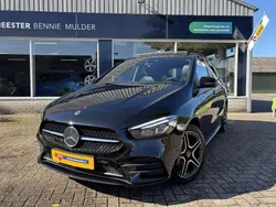 Zwart Gebruikt 2021 Mercedes B250e AMG MPV | € 28.950 (Eerlijke prijs)
