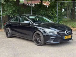 Zwart Gebruikt 2014 Mercedes CLA180 Edition Sedan | € 10.900 (Goede deal)