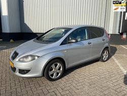 Grijs (metallic) Gebruikt 2007 Seat Altea MPV | € 1.445 (Eerlijke prijs)